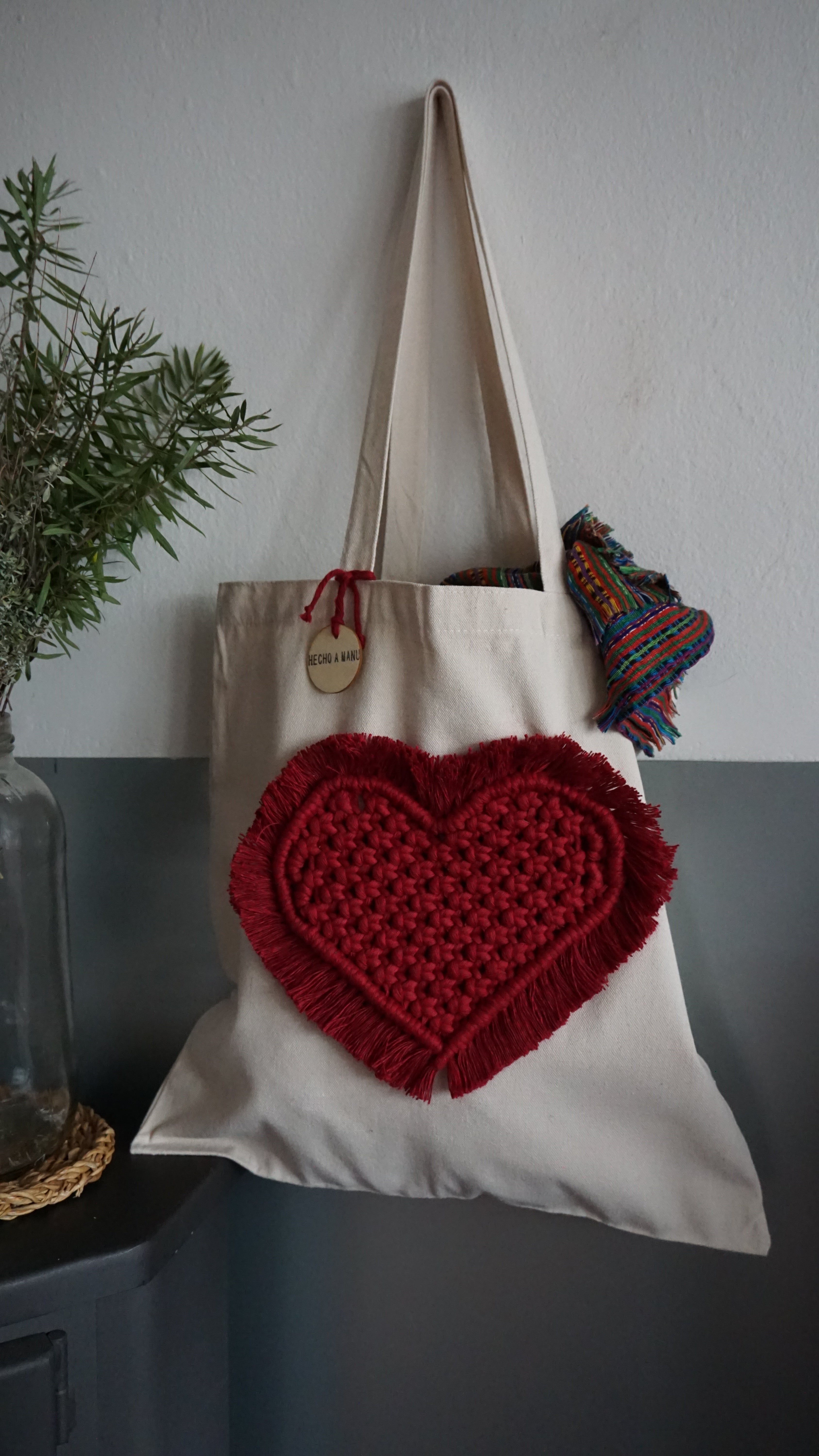 TOTE BAG CORAZÓN COLOR CEREZA