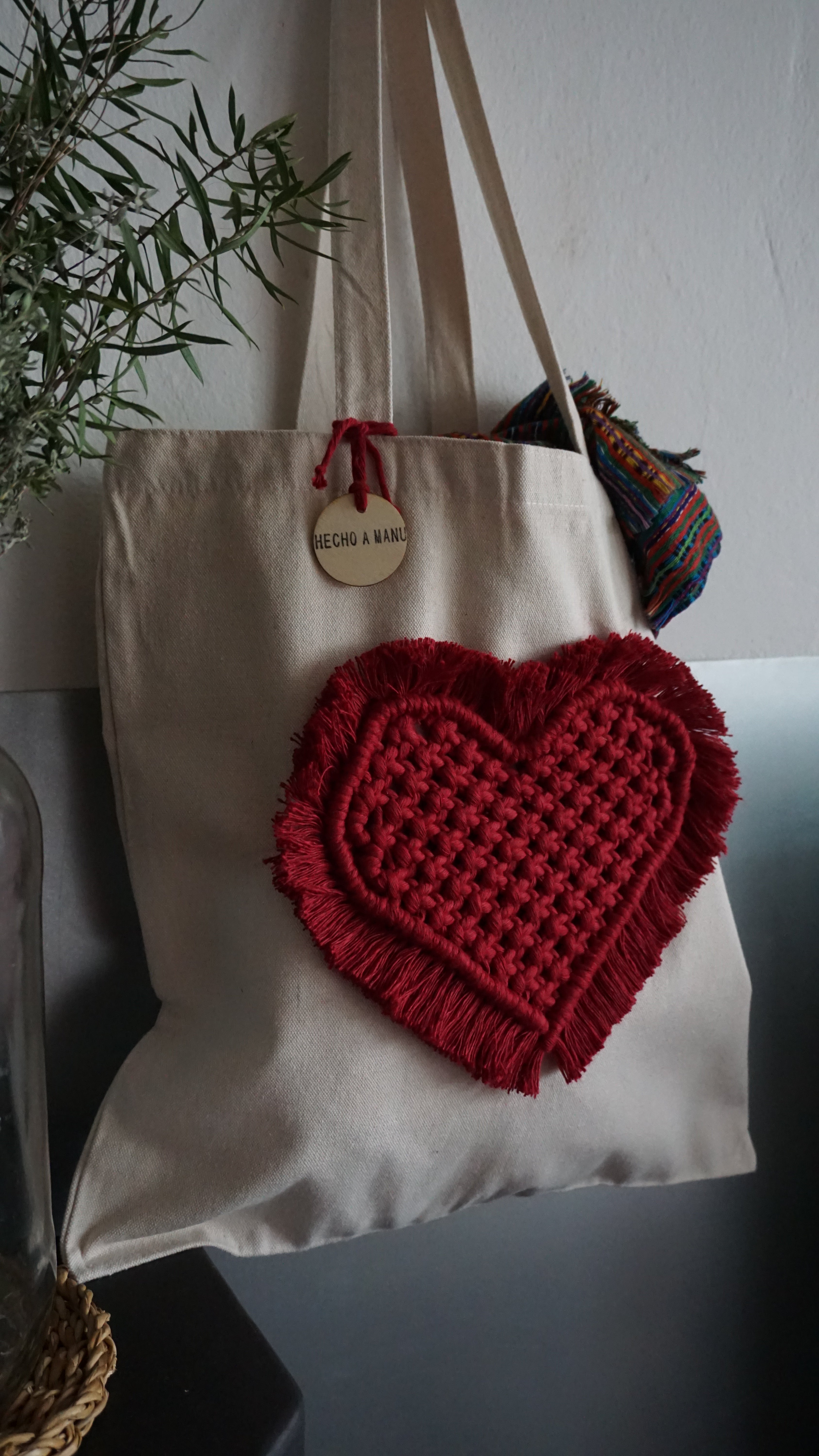 TOTE BAG CORAZÓN COLOR CEREZA