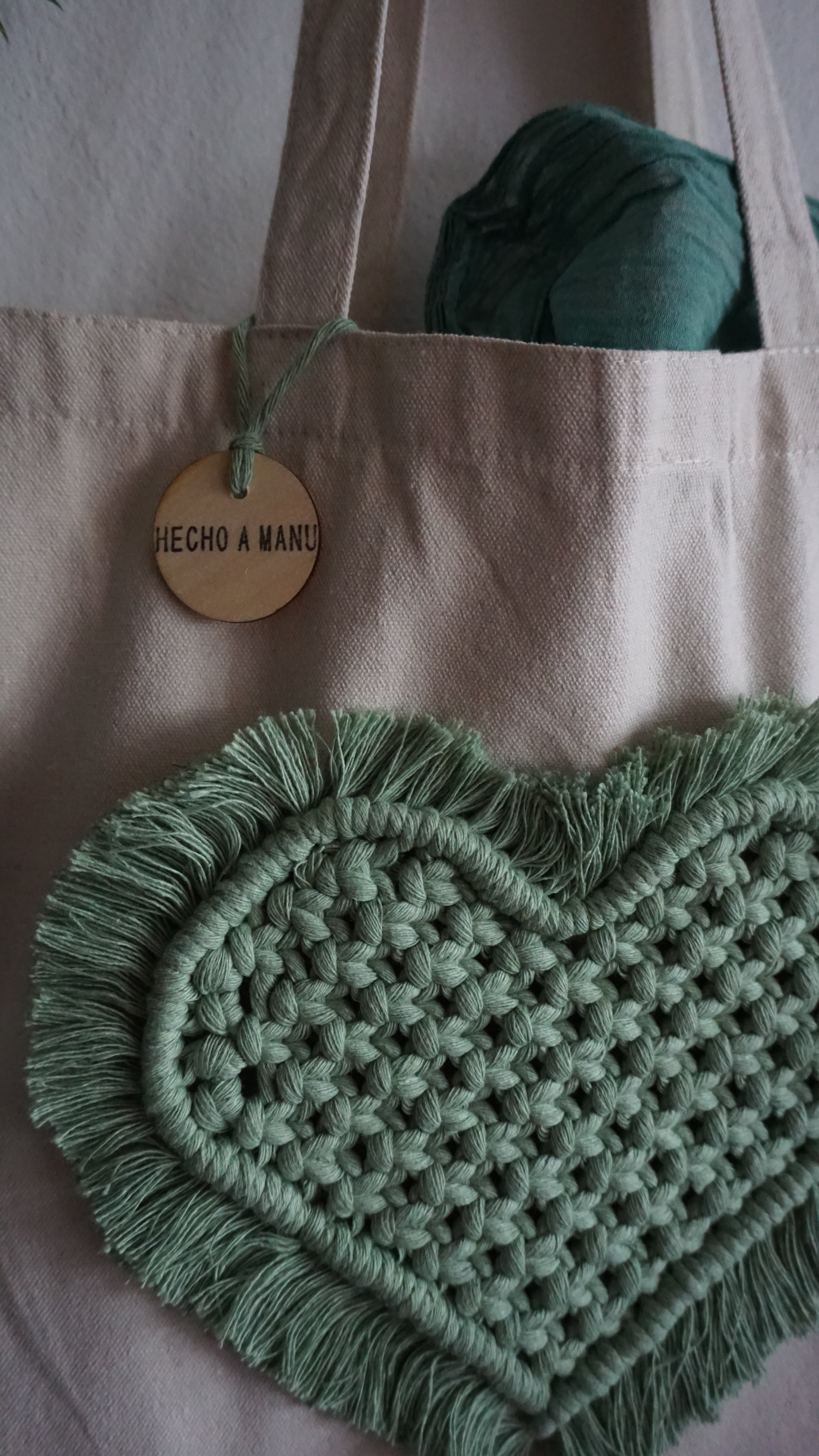 TOTE BAG CORAZÓN COLOR VERDE CACTUS